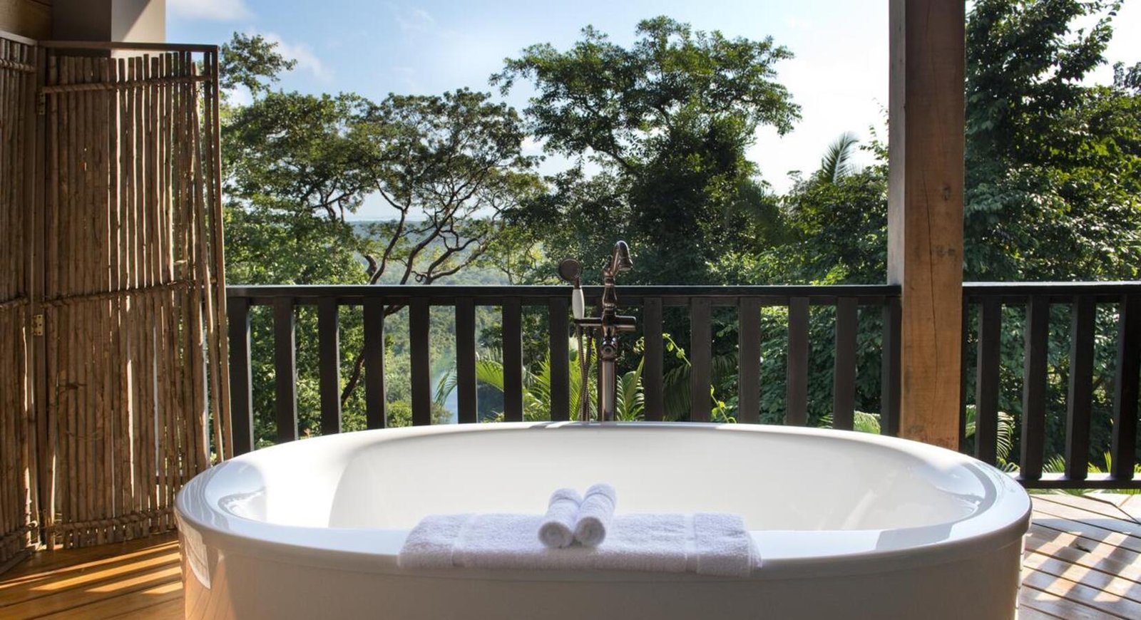 Copal Tree Lodge, rooms