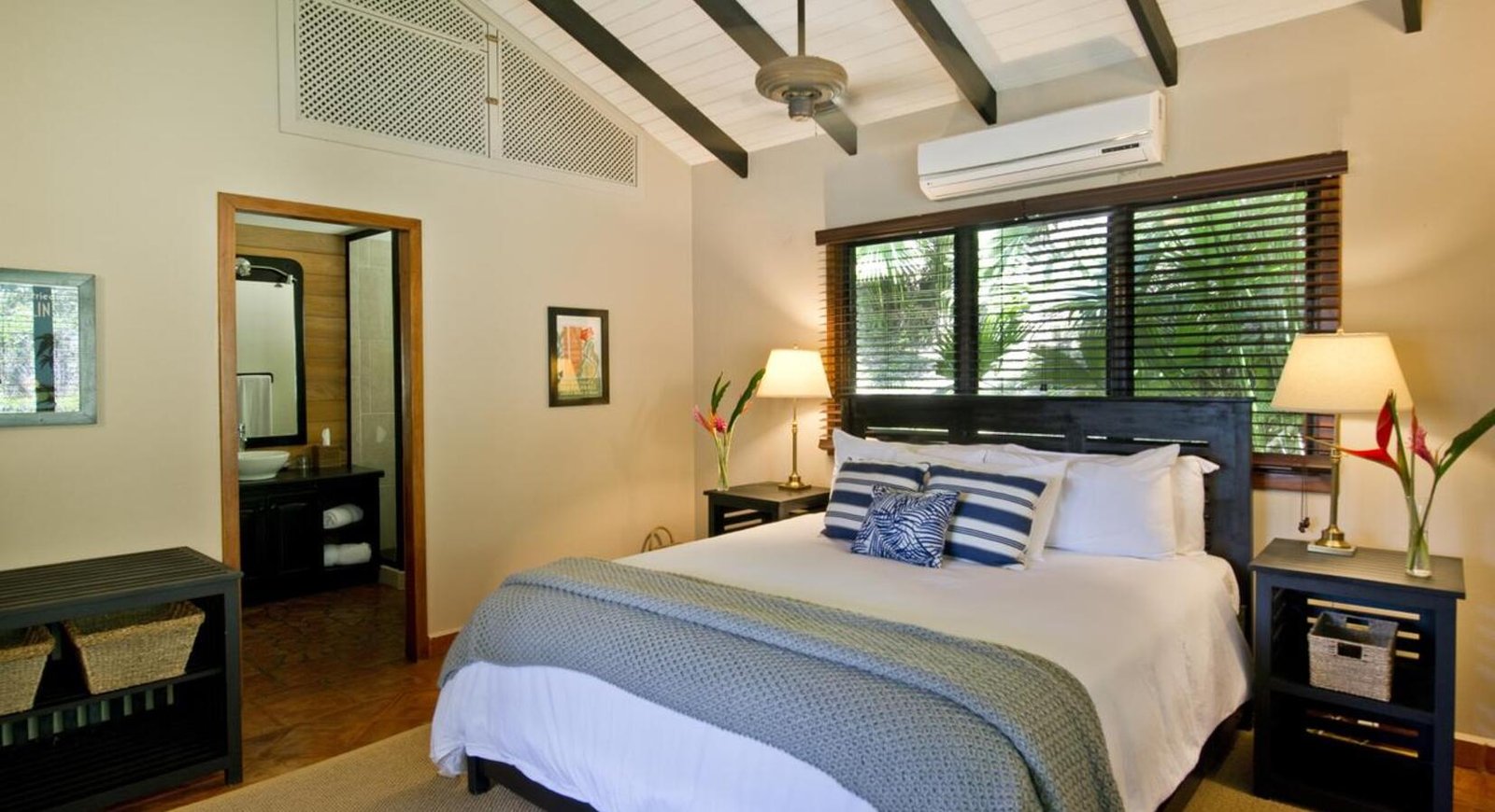 Copal Tree Lodge, rooms