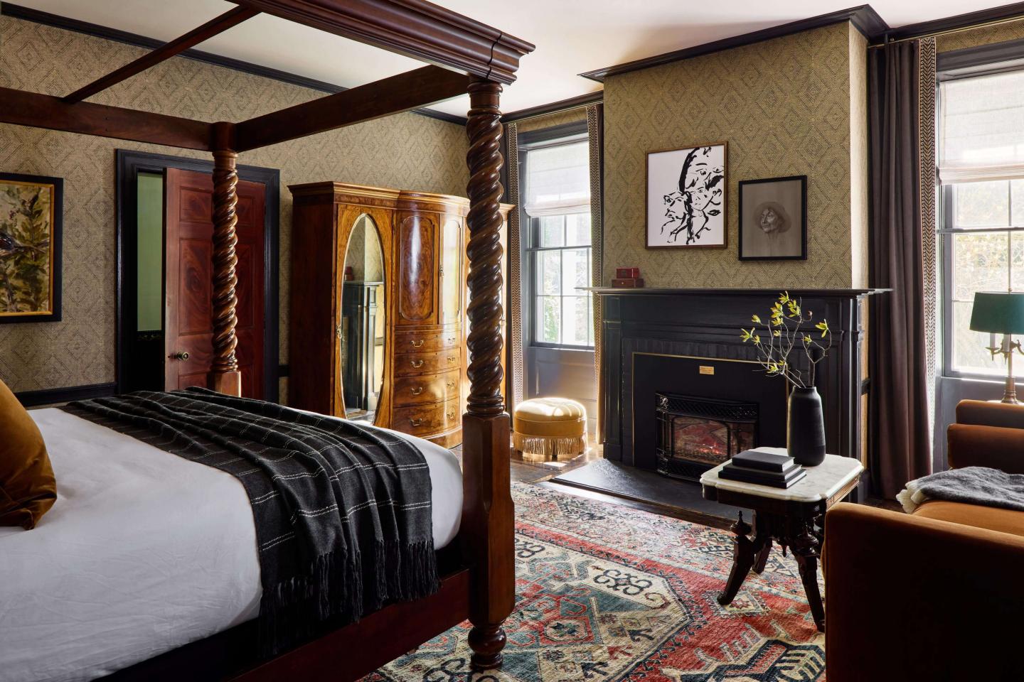 Kennebunkport Captains Collection, rooms