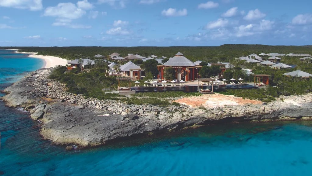Amanyara, backstory