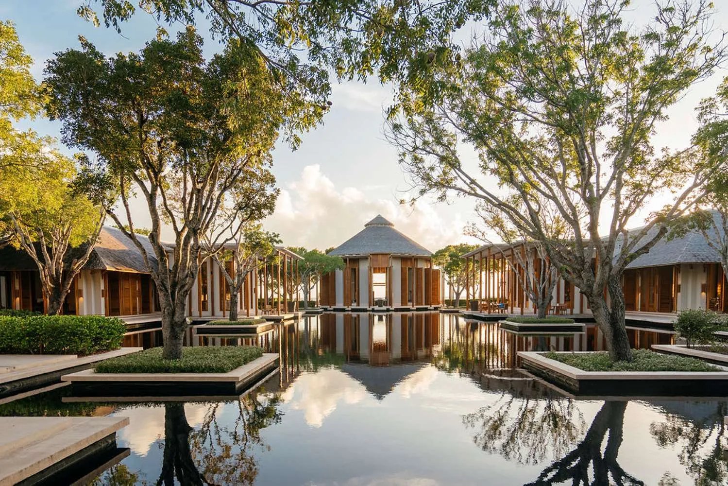 Amanyara, backstory