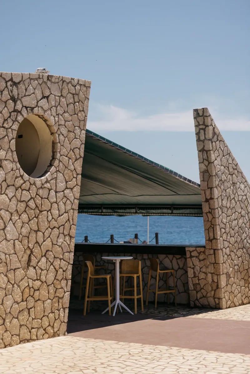 Rockhouse Hotel, eat & drink