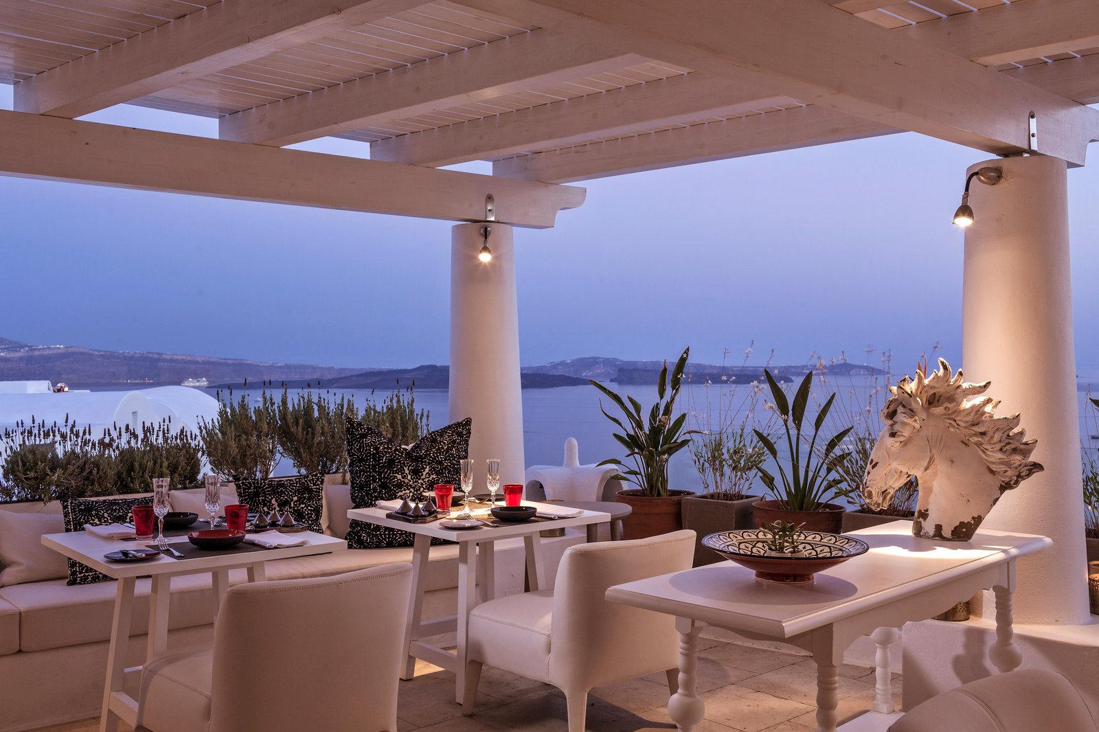 Katikies Santorini - Pelagos House, eat & drink