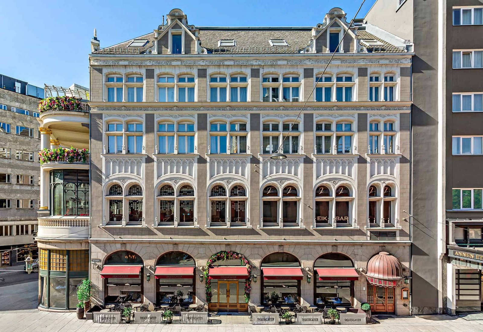 Hotel Continental, backstory
