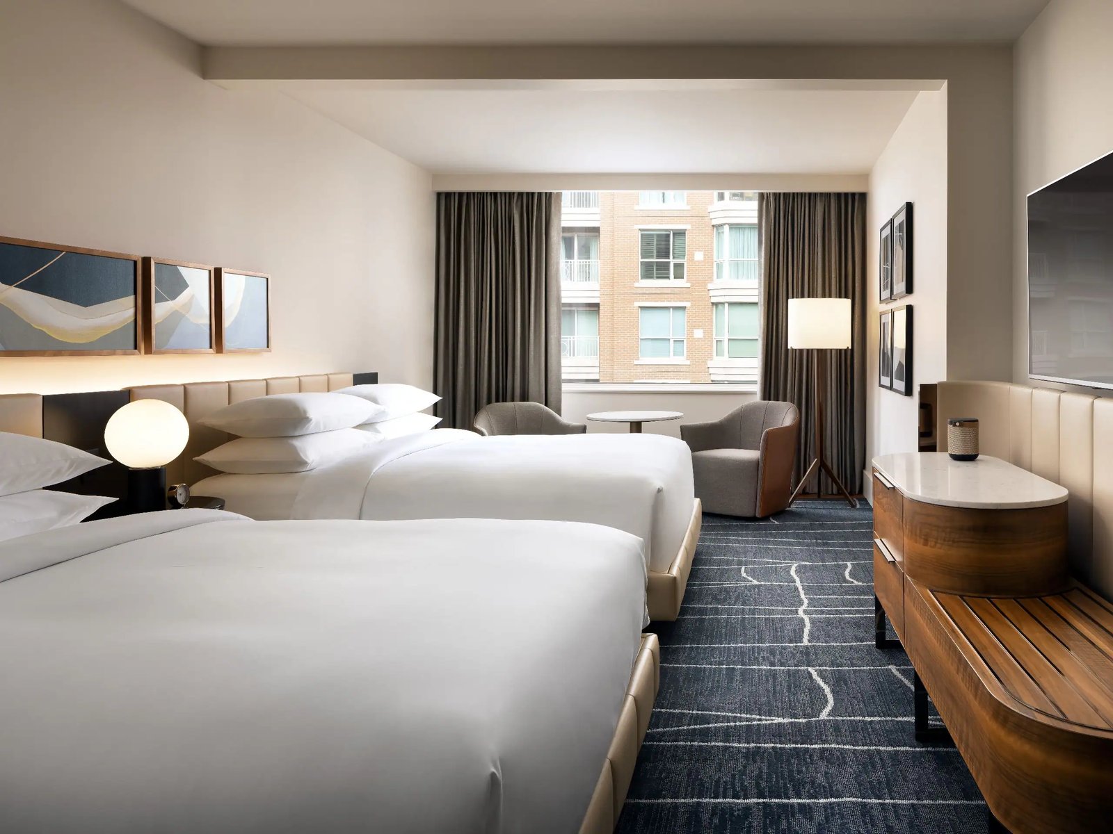 Park Hyatt Toronto, rooms