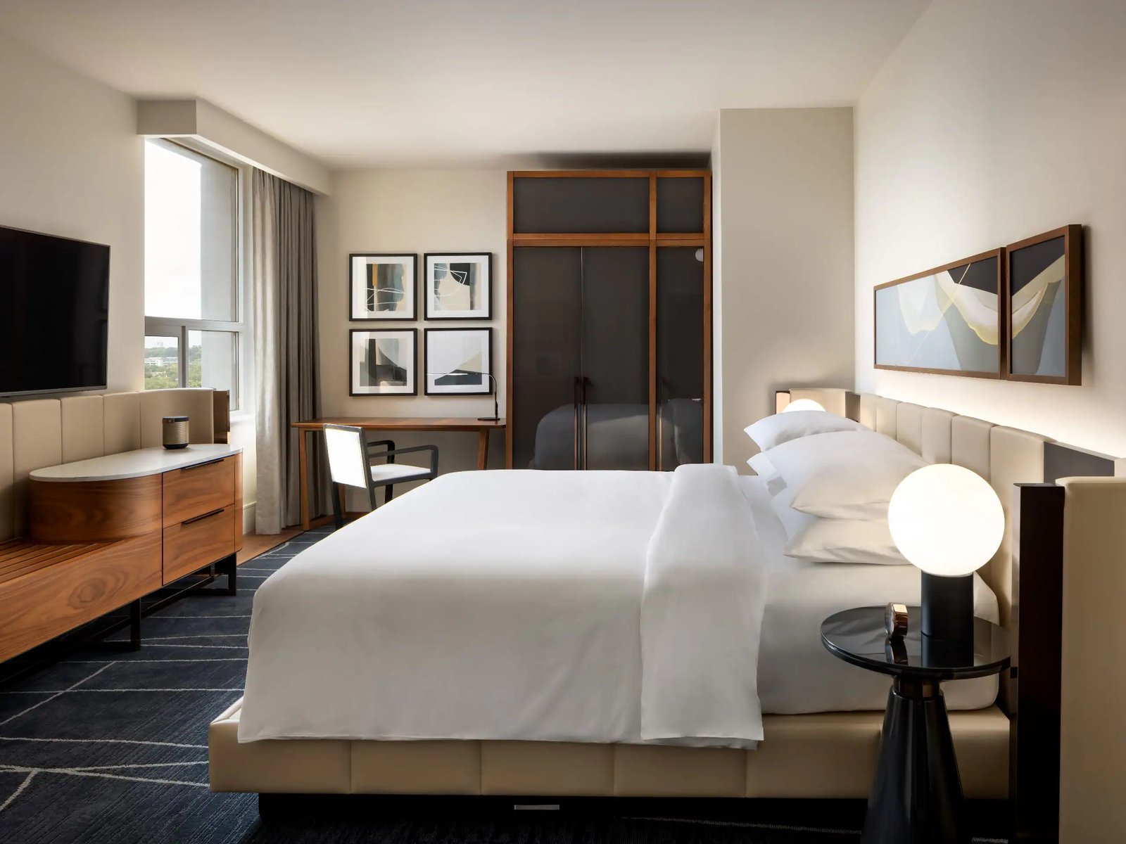 Park Hyatt Toronto, rooms