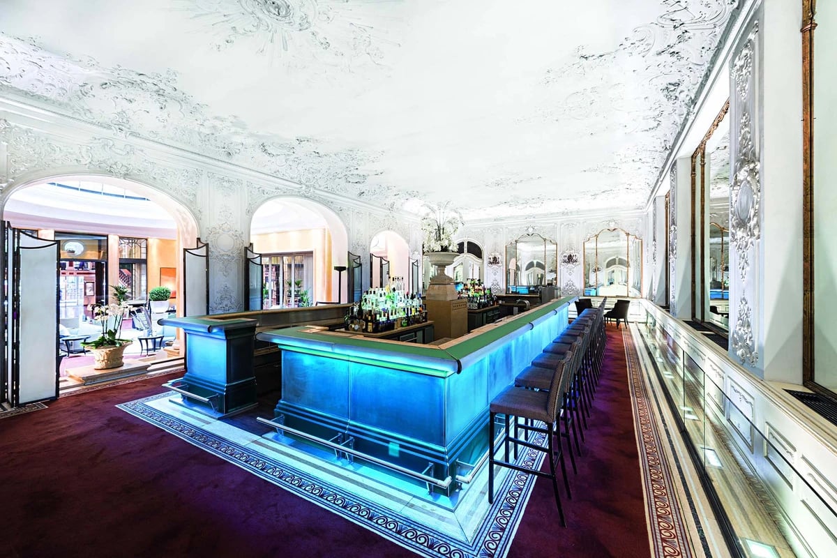 Hotel Bayerischer Hof, eat & drink