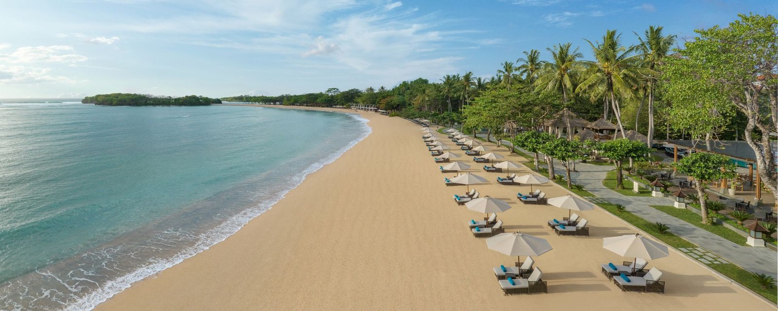 The Laguna Bali — vibe