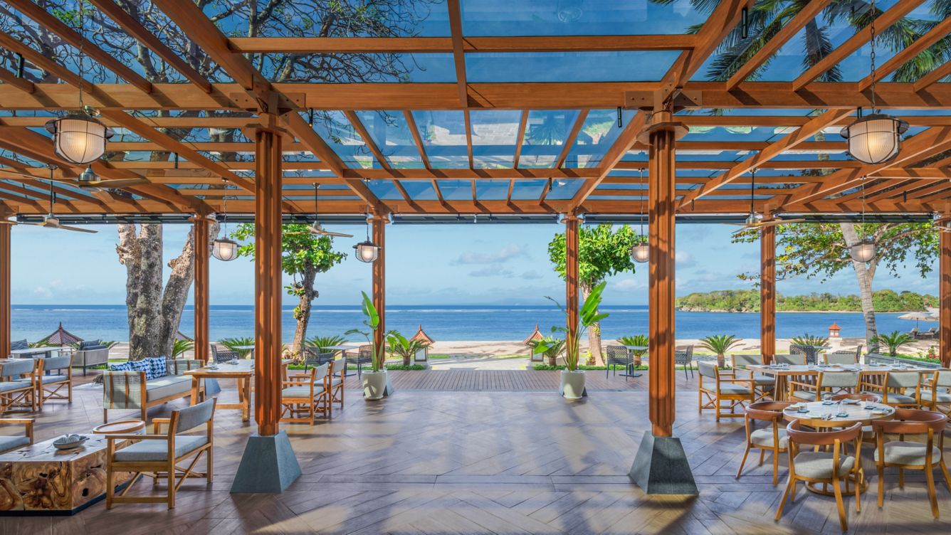 The Laguna Bali — vibe