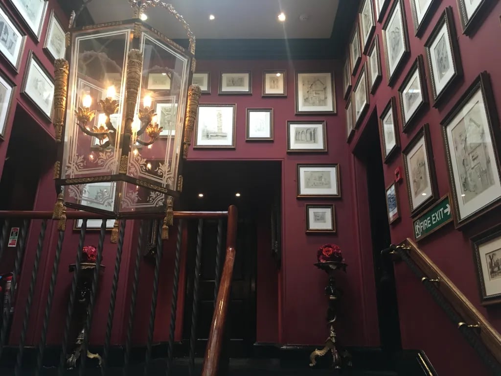 Prestonfield House, vibe