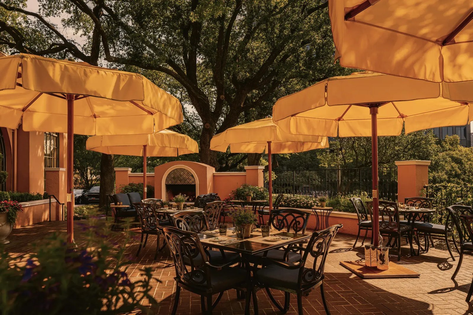 Rosewood Mansion on Turtle Creek, eat & drink