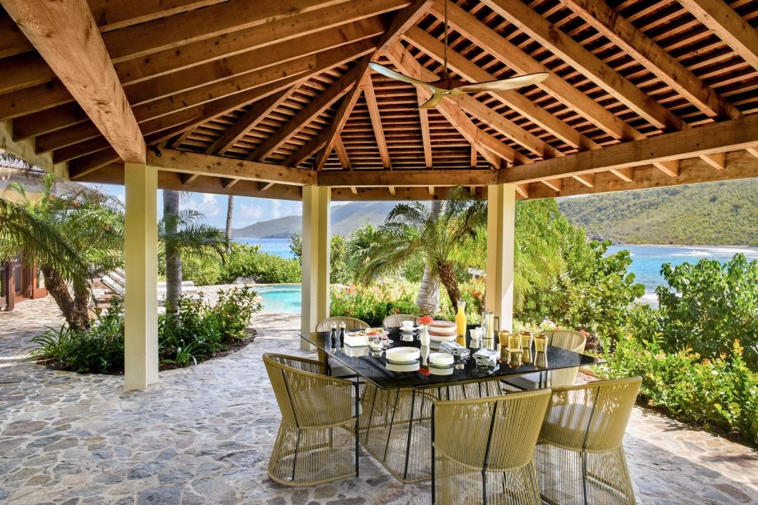 Rosewood Little Dix Bay, vibe