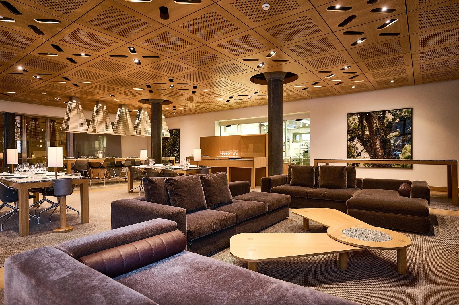 The Omnia, eat & drink