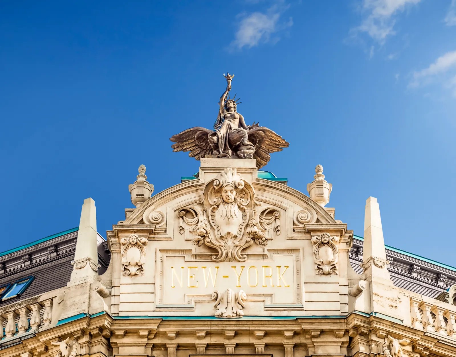 Anantara New York Palace Budapest Hotel, backstory
