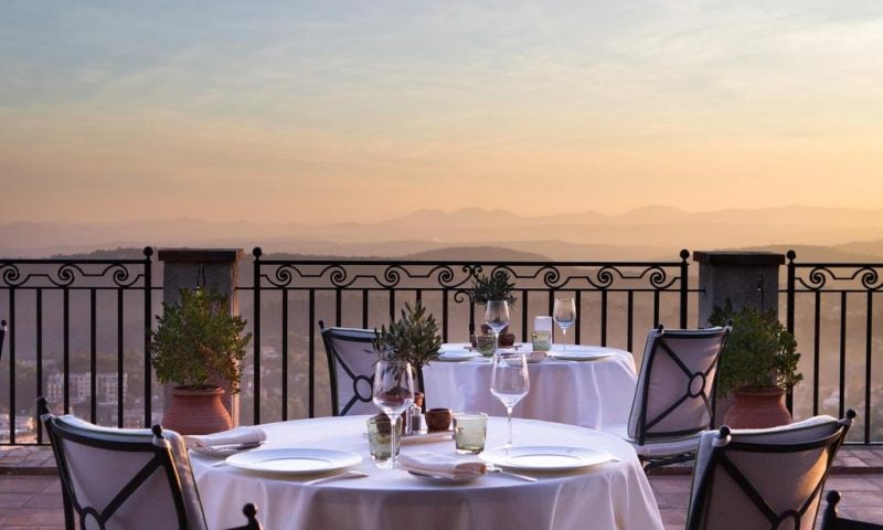 Château Saint-Martin & Spa, at the table