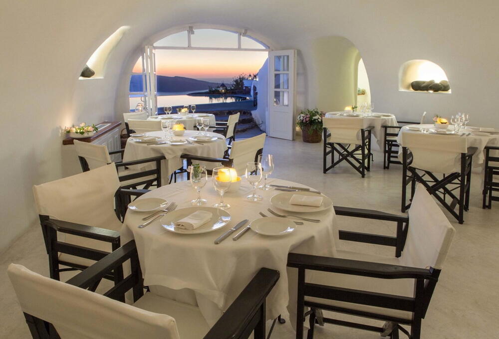 Perivolas Hotel, eat & drink