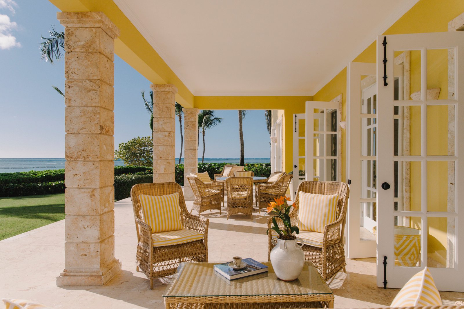 Tortuga Bay Hotel at Puntacana Resort, vibe