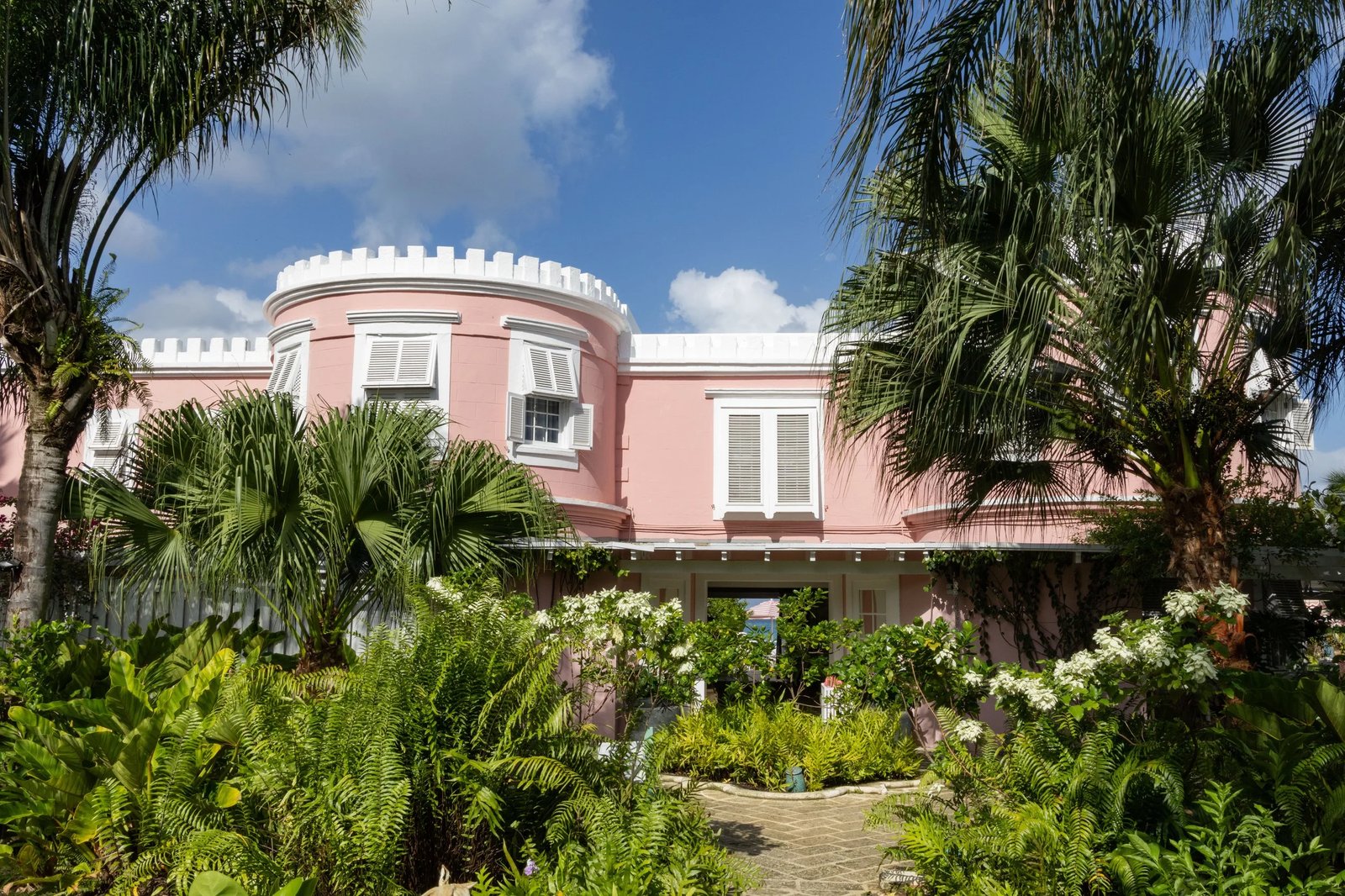 Cobblers Cove Hotel, backstory