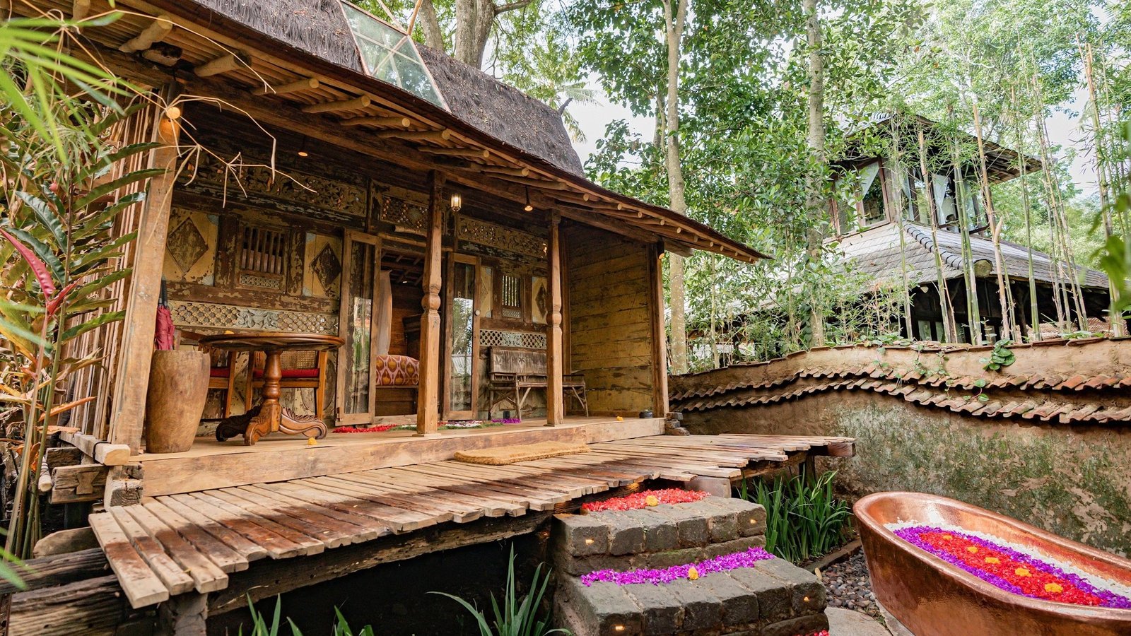 Bambu Indah — backstory