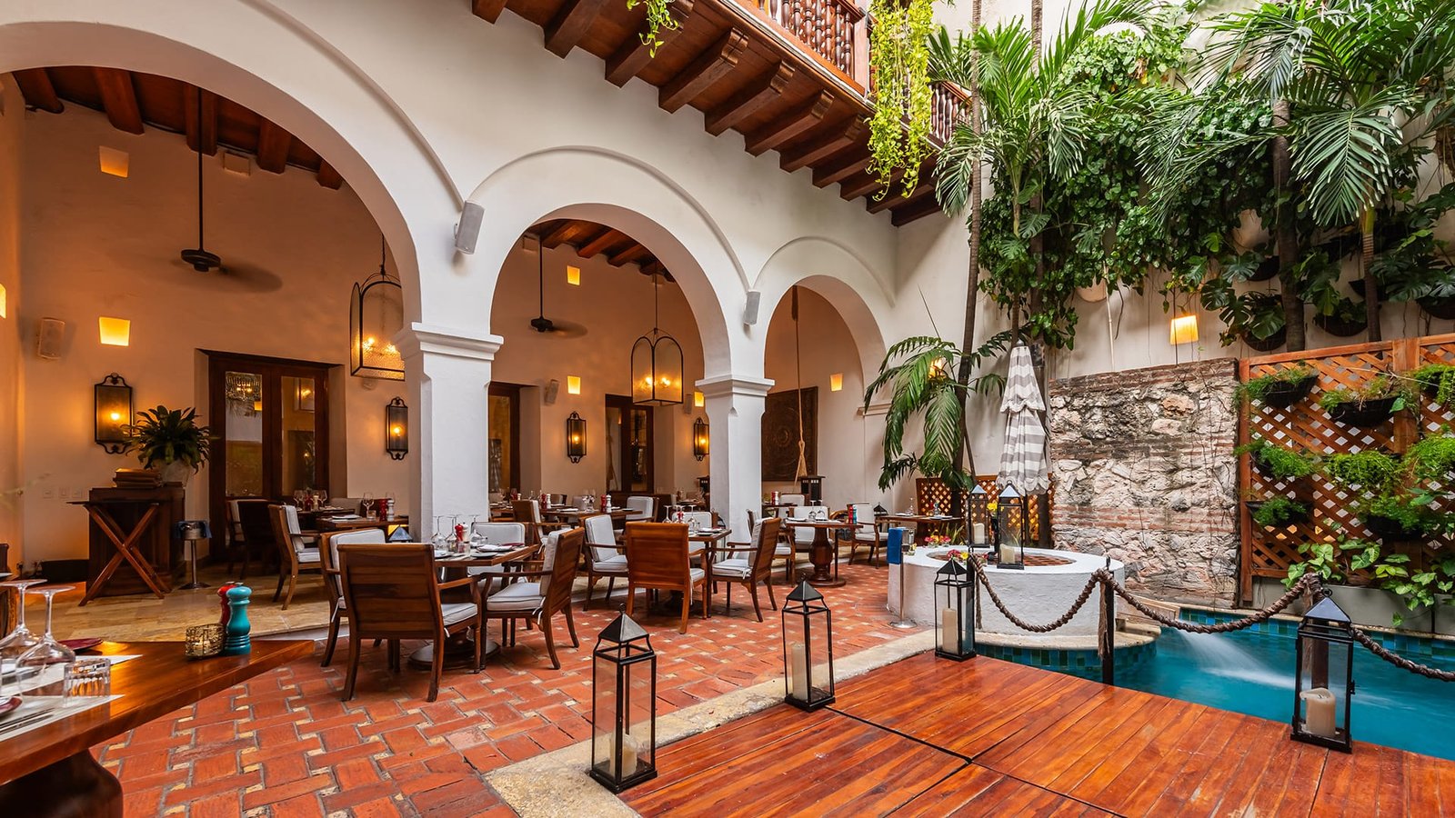 Casa San Agustín, eat & drink
