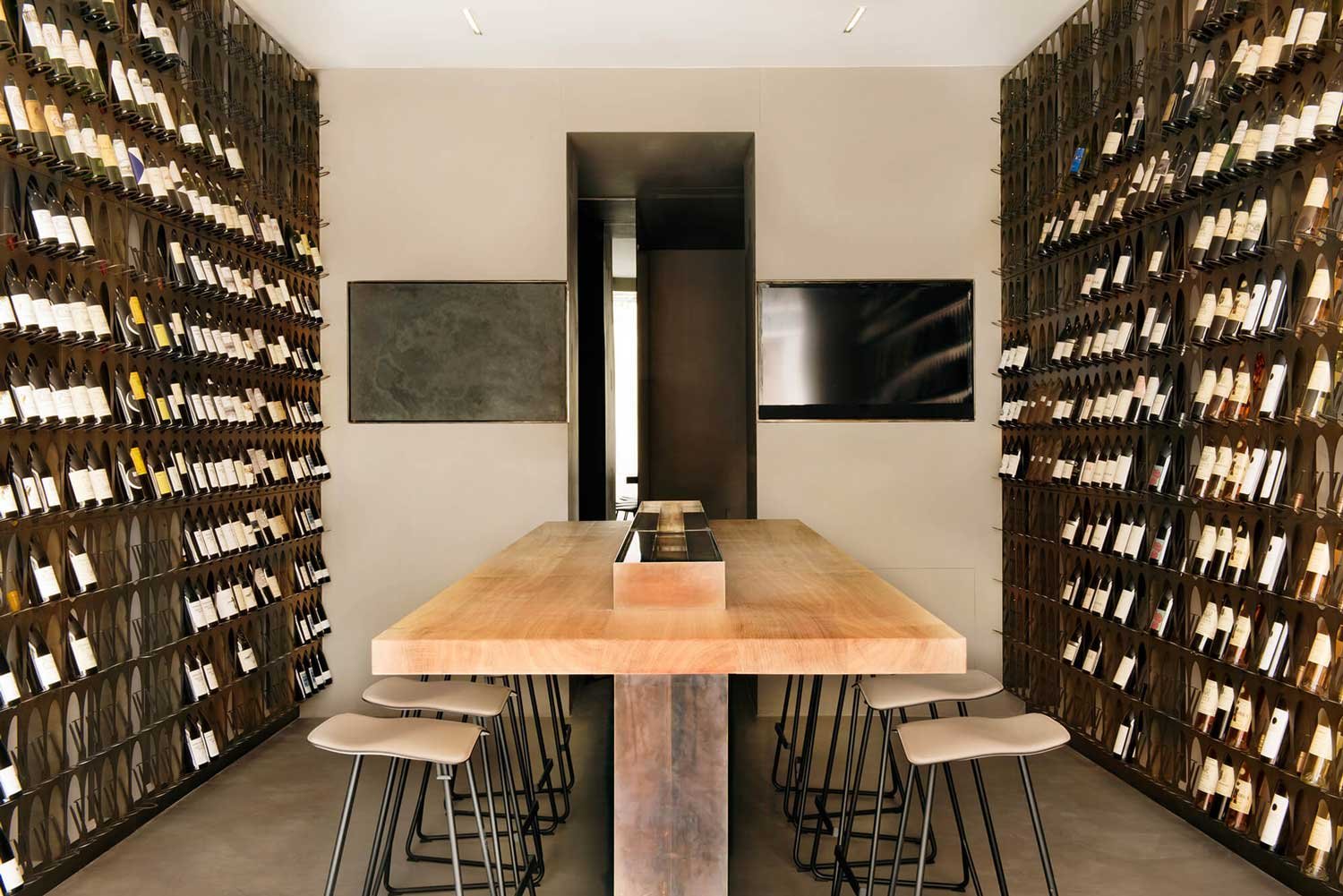 Hôtel et Restaurant de Tourrel, wine boutique & wine bar