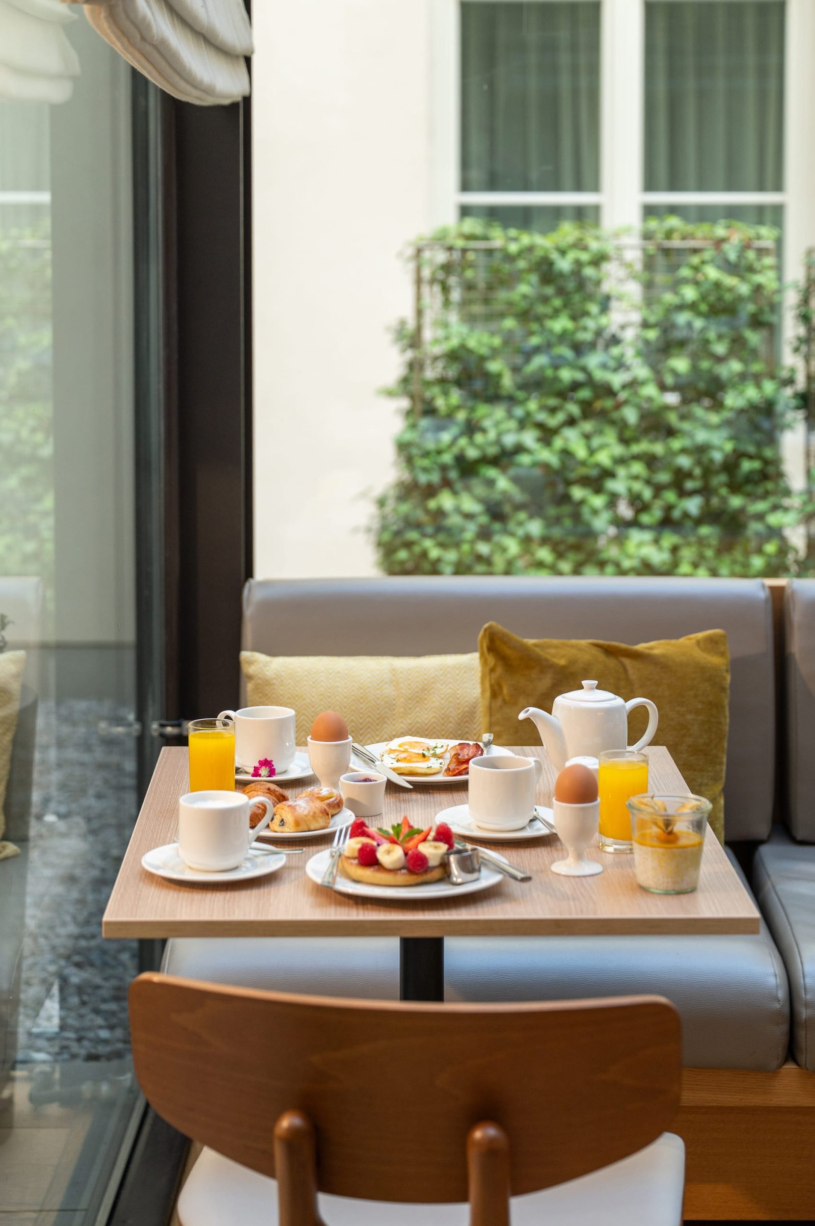 BoHo Prague Hotel, an SLH Hotel, eat & drink