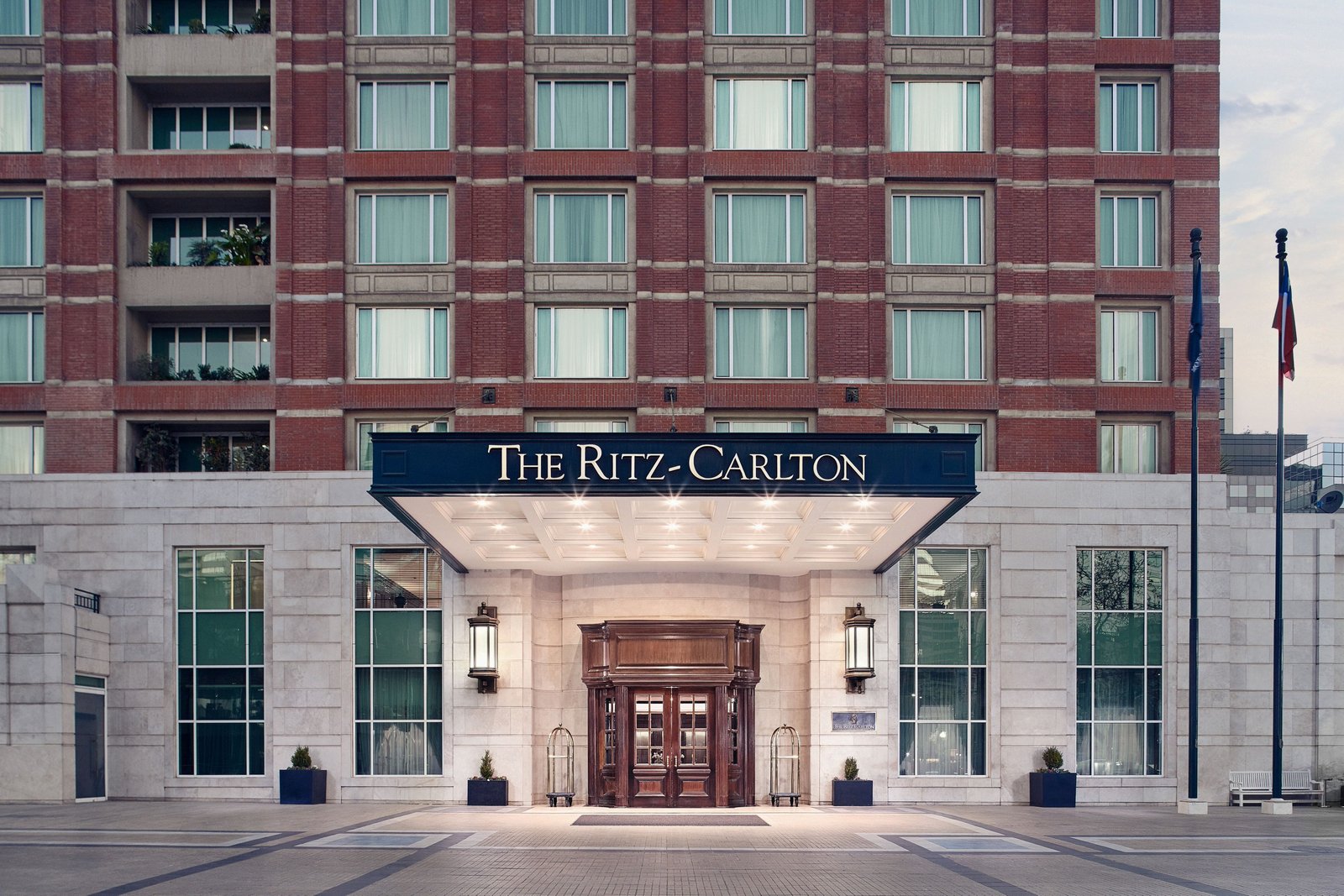 The Ritz-Carlton, Santiago, backstory