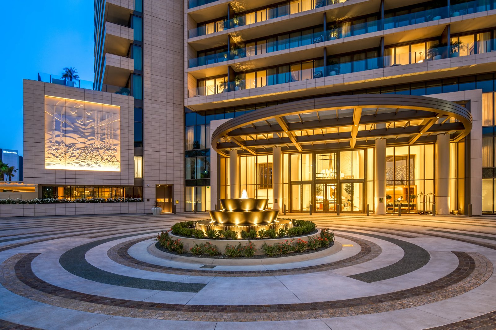 Waldorf Astoria Beverly Hills — backstory
