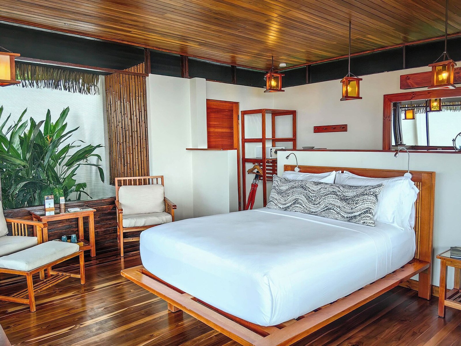 Lapa Rios Lodge, rooms