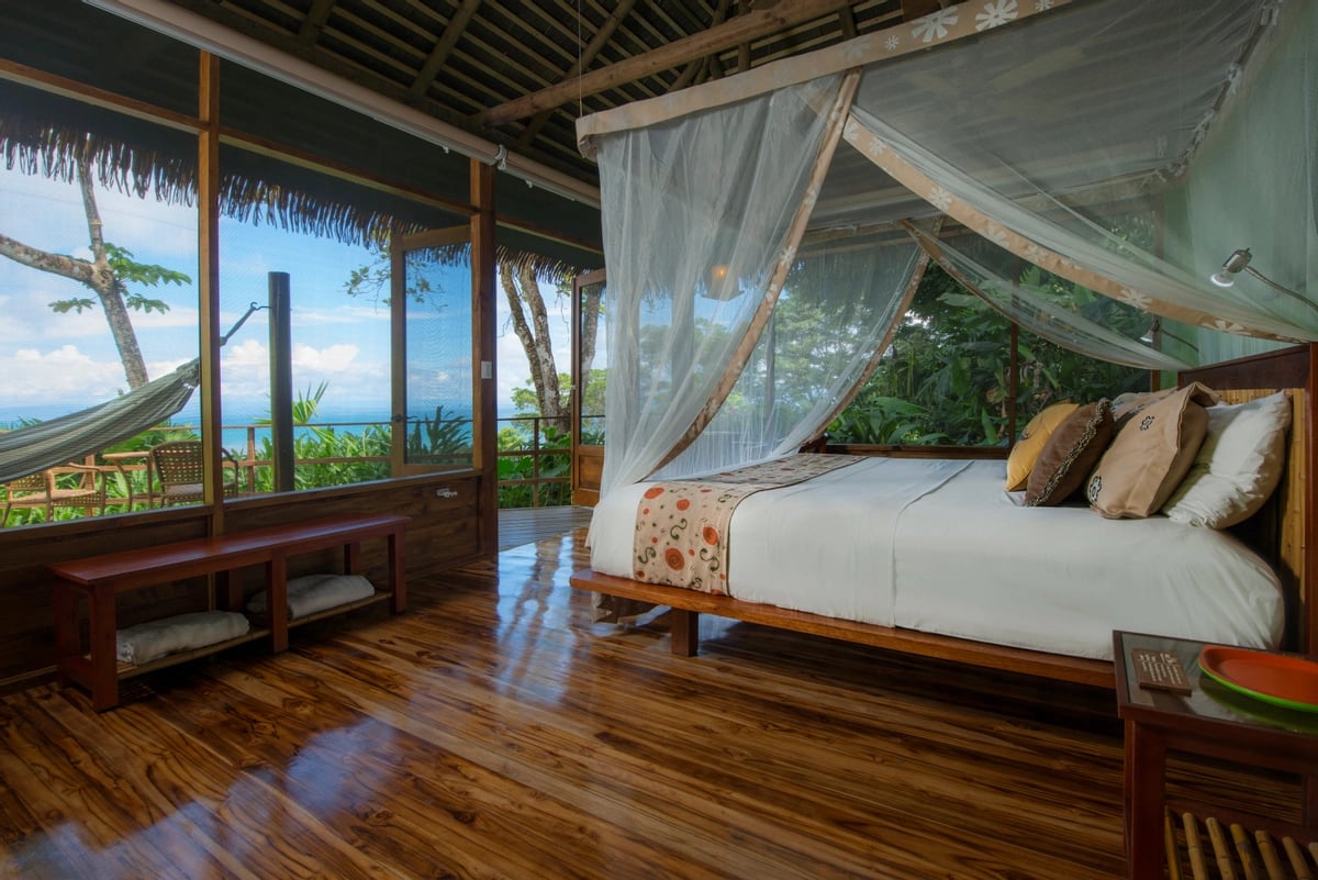 Lapa Rios Lodge, rooms