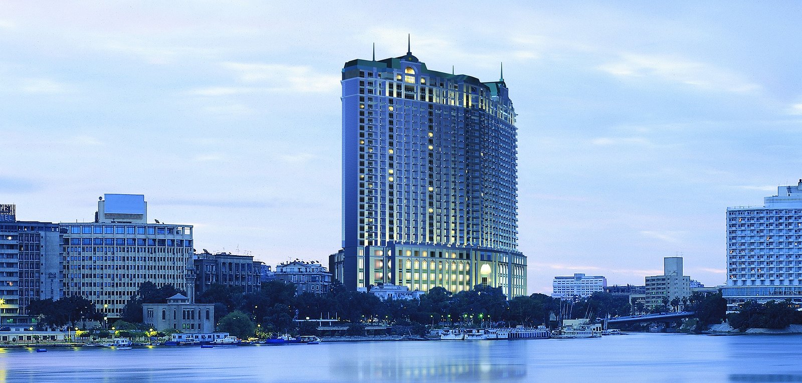 Four Seasons Hotel Cairo at Nile Plaza, backstory