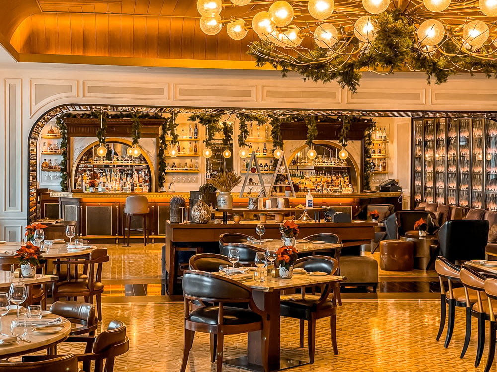 Four Seasons Hotel Amman, eat & drink