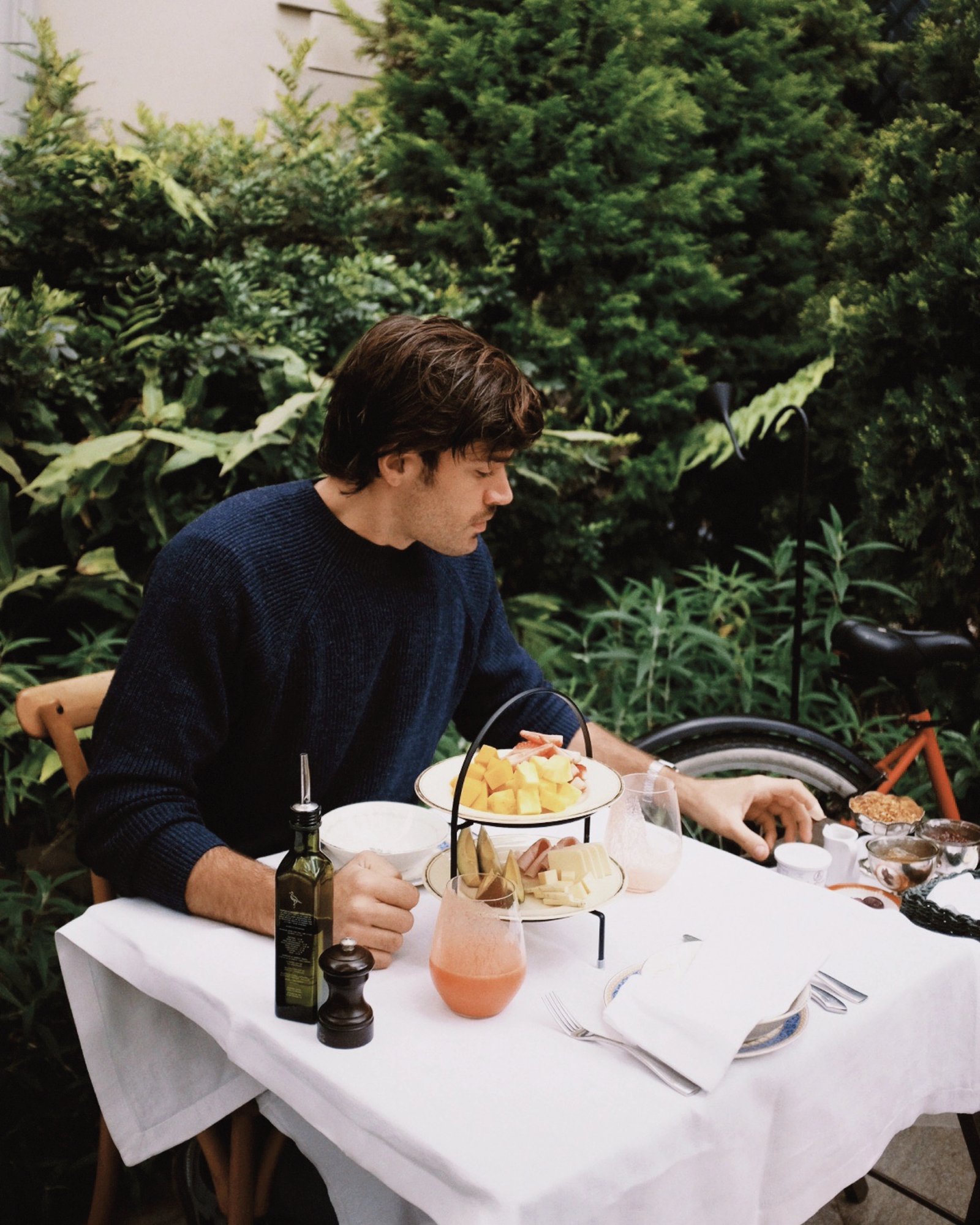 Atemporal by Andean, at the table