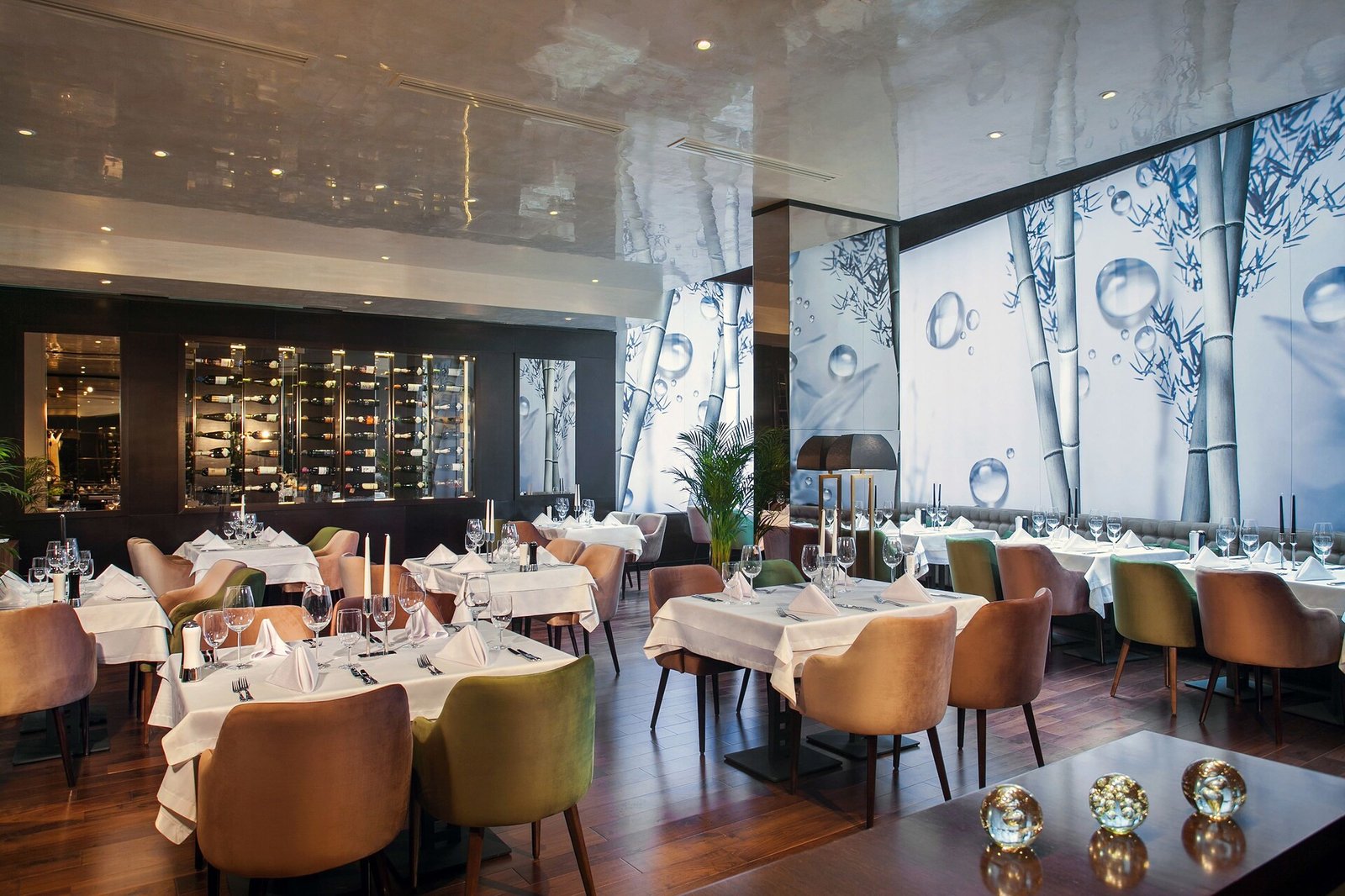 Saint Ten Hotel, eat & drink