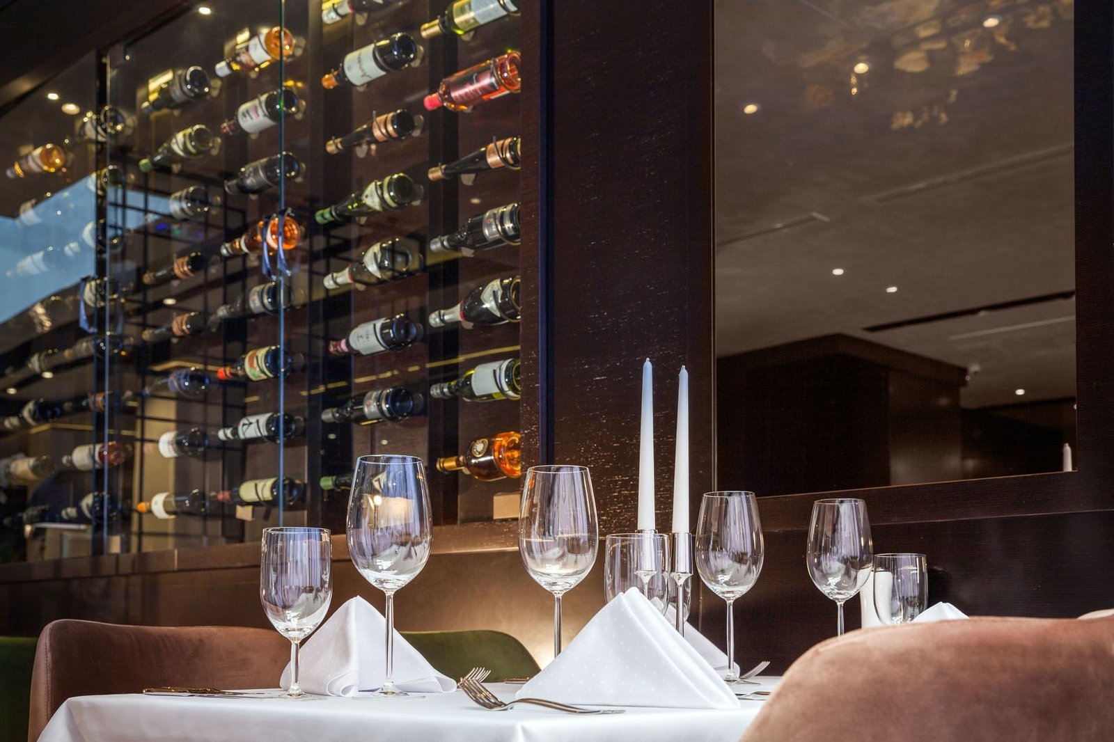Saint Ten Hotel, eat & drink