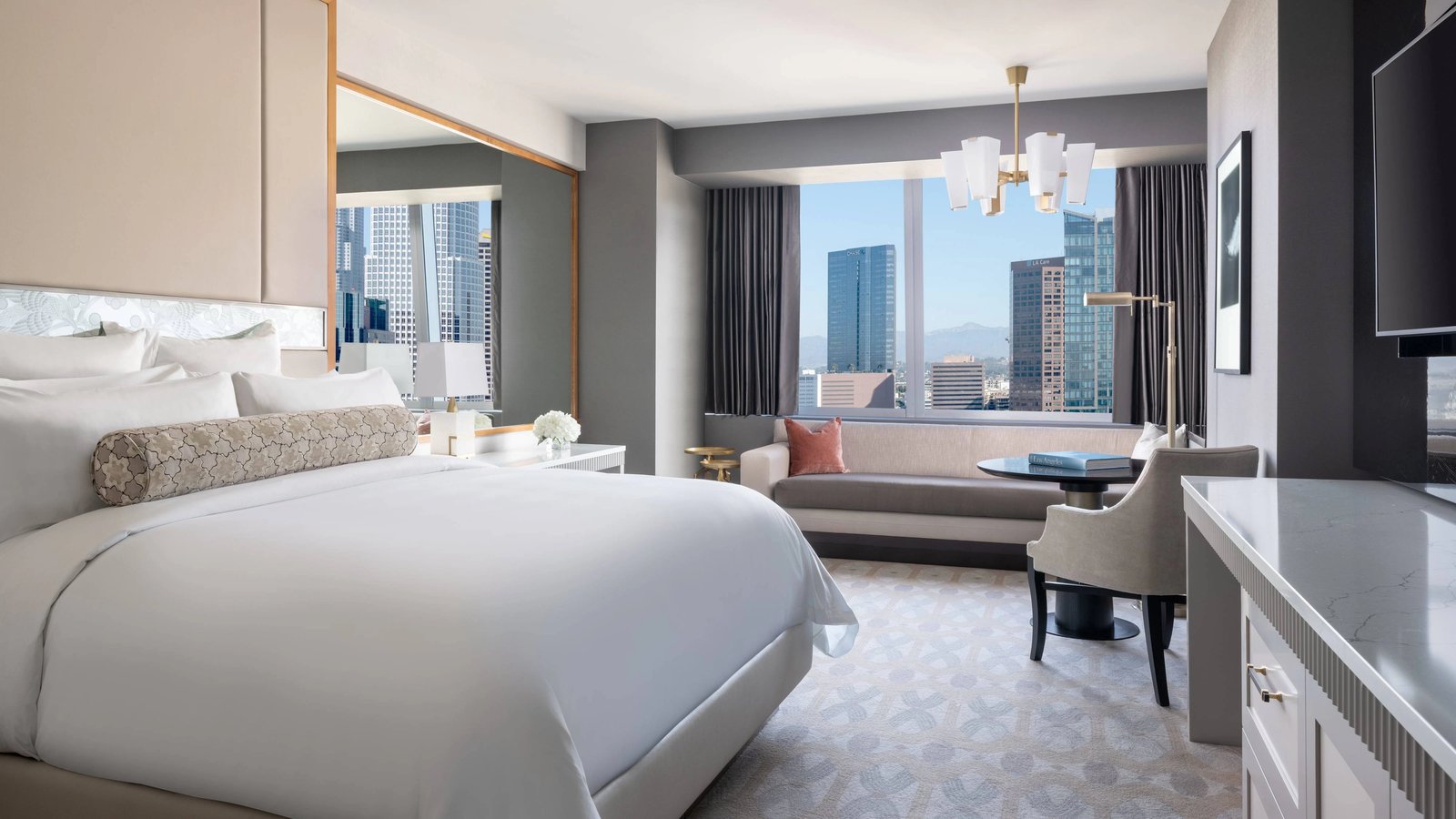 The Ritz-Carlton, Los Angeles — rooms