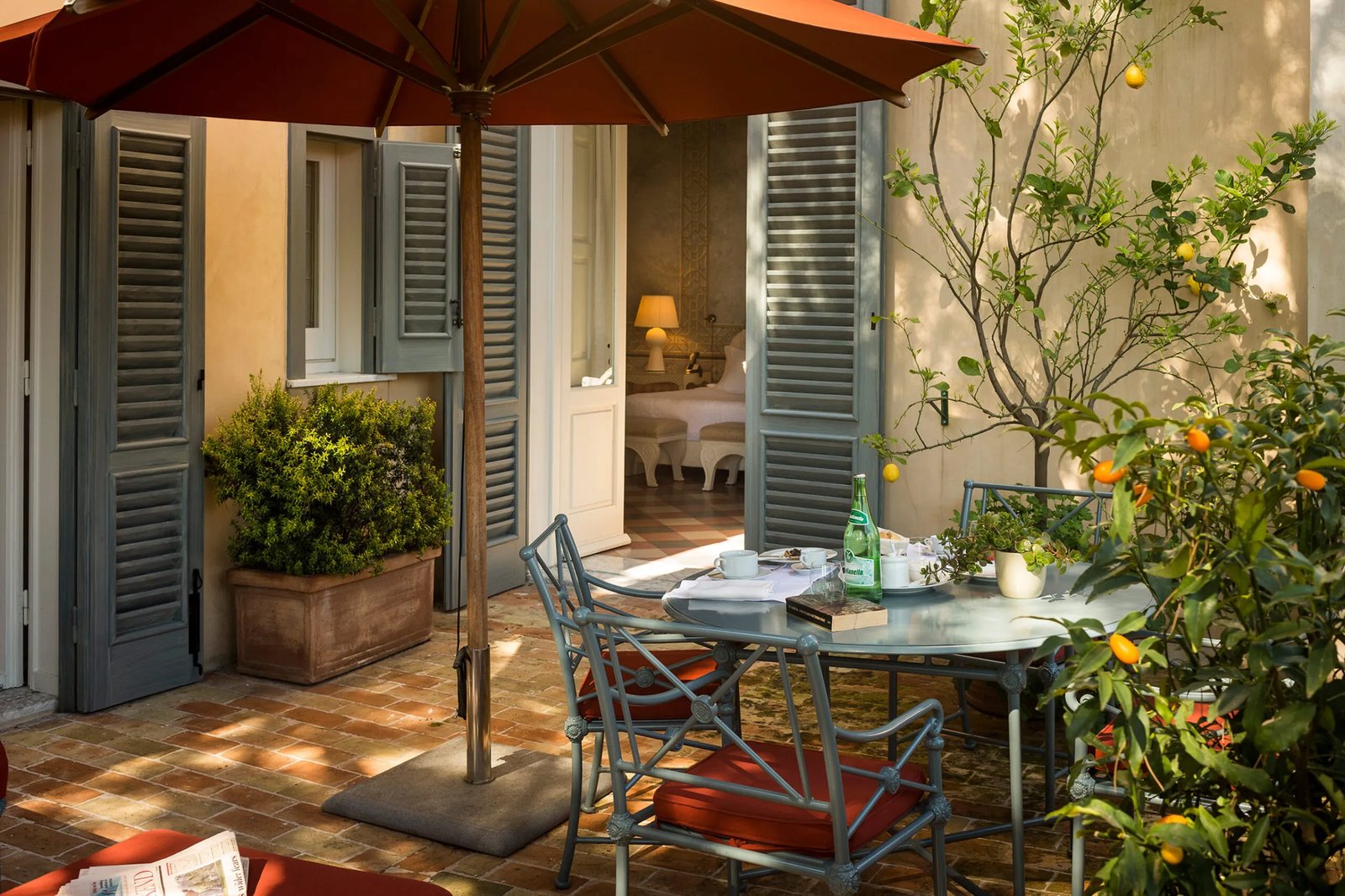 Palazzo Margherita, rooms