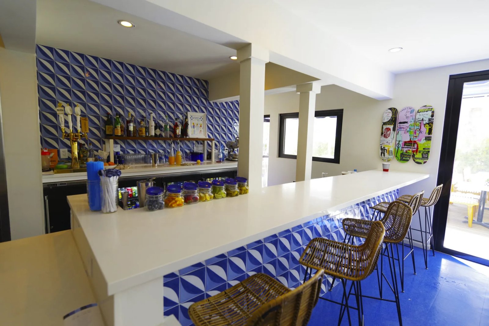 Holiday House Palm Springs, the pantry & bar