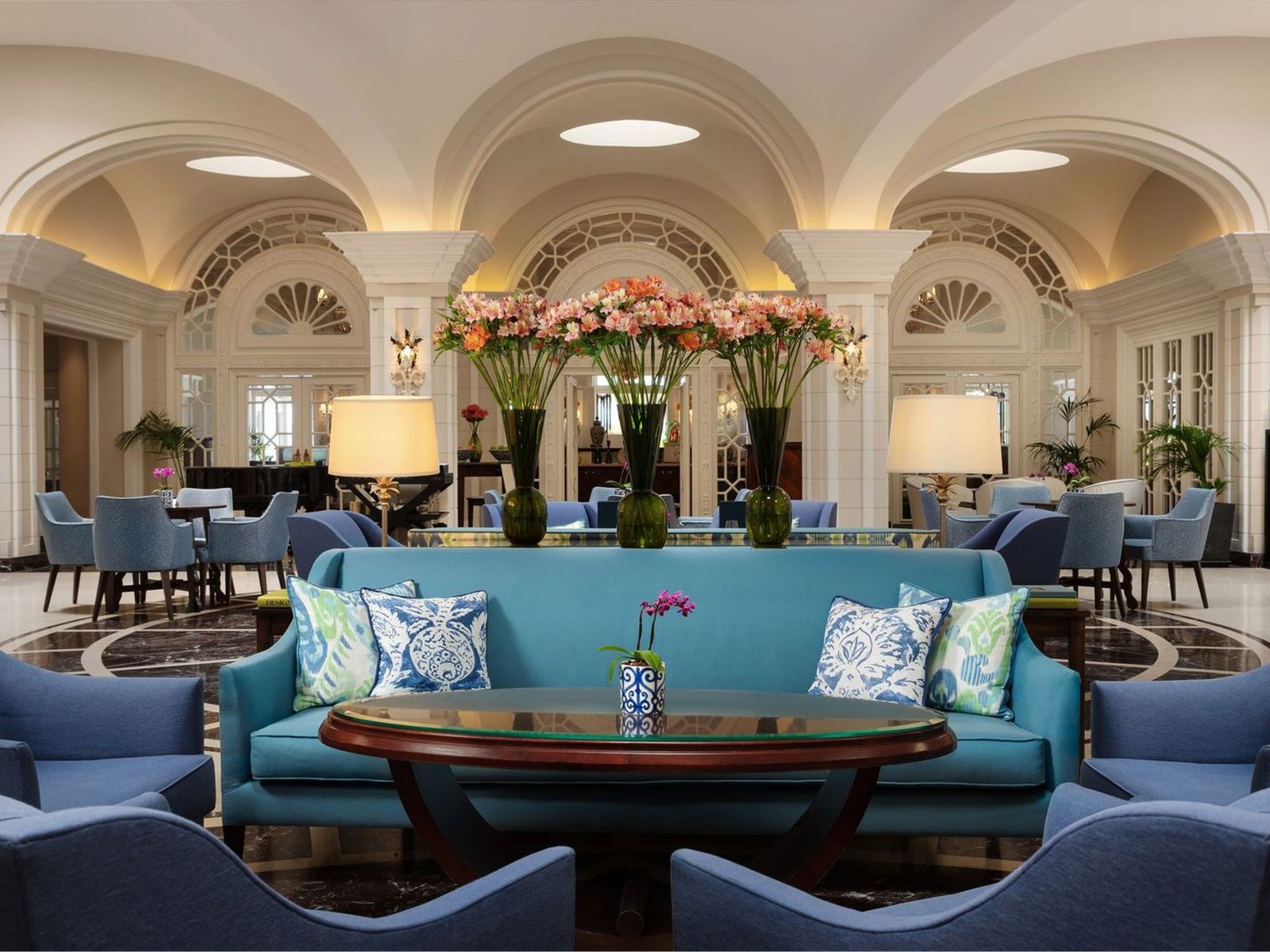 The Phoenicia Malta, vibe