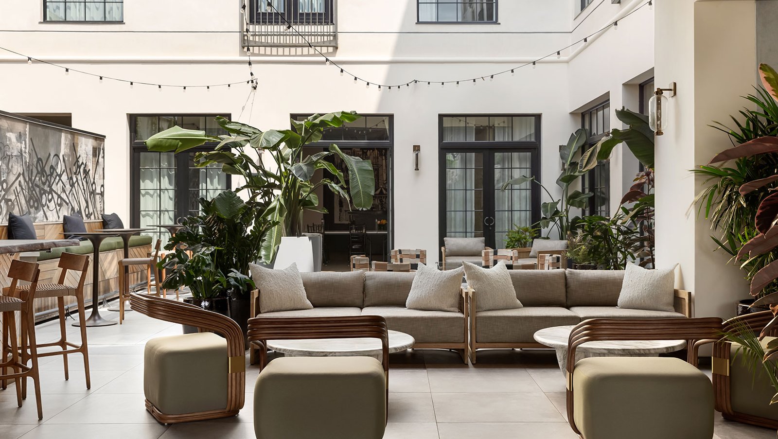 Kimpton La Peer Hotel — vibe