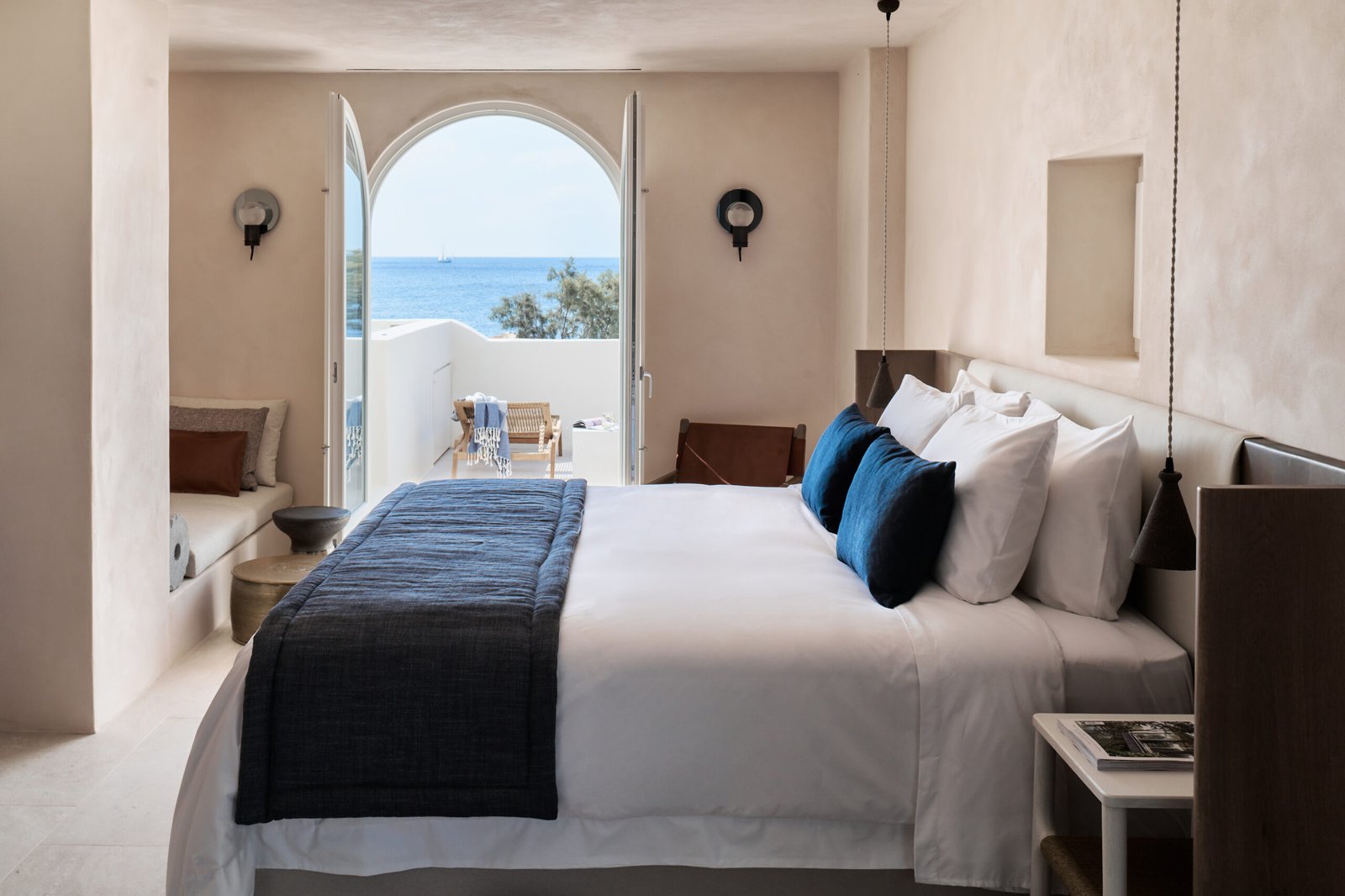 Istoria Beach, a Member of Design Hotels, Santorini, rooms