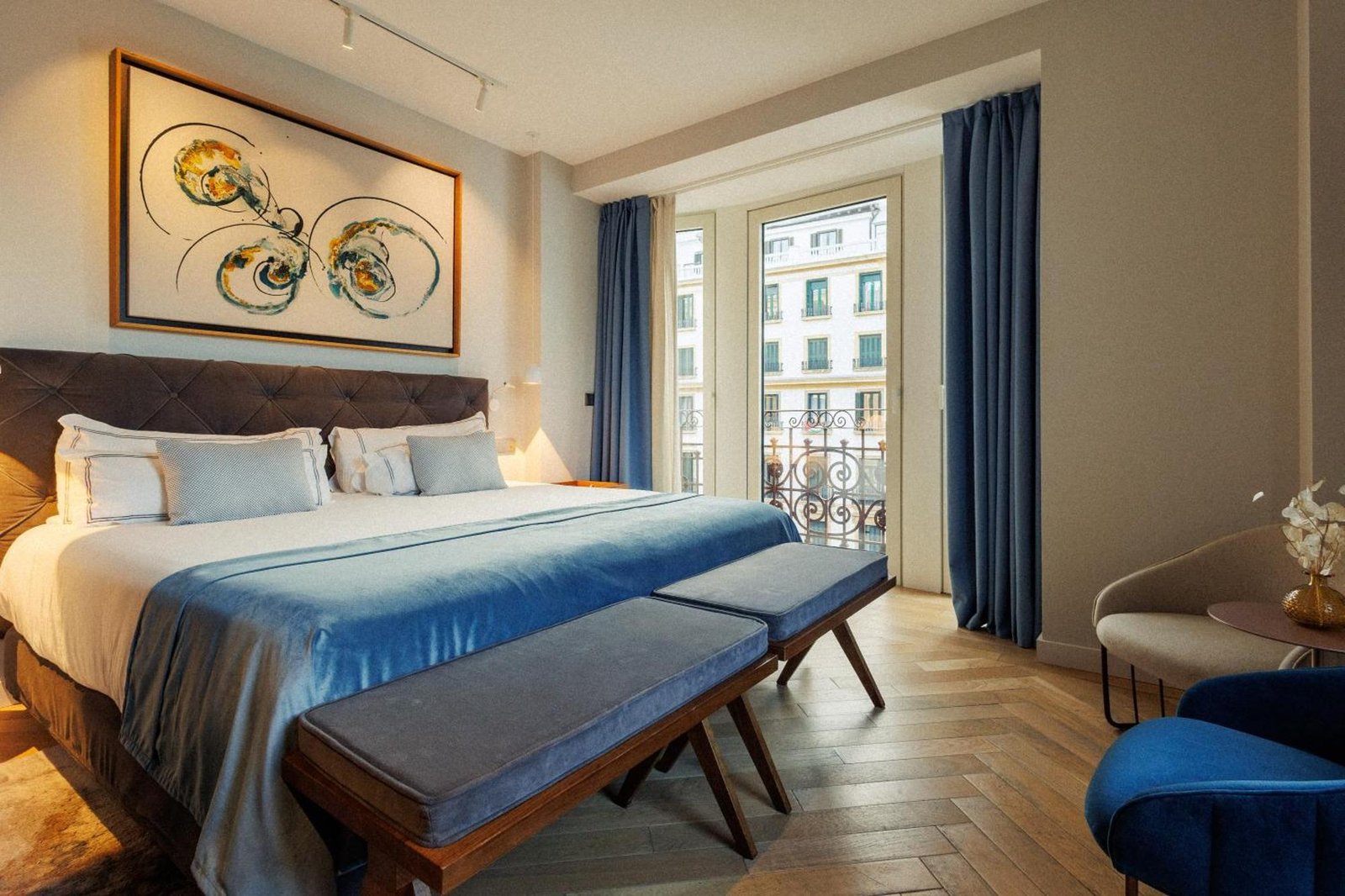 Hotel Lasala Plaza, rooms