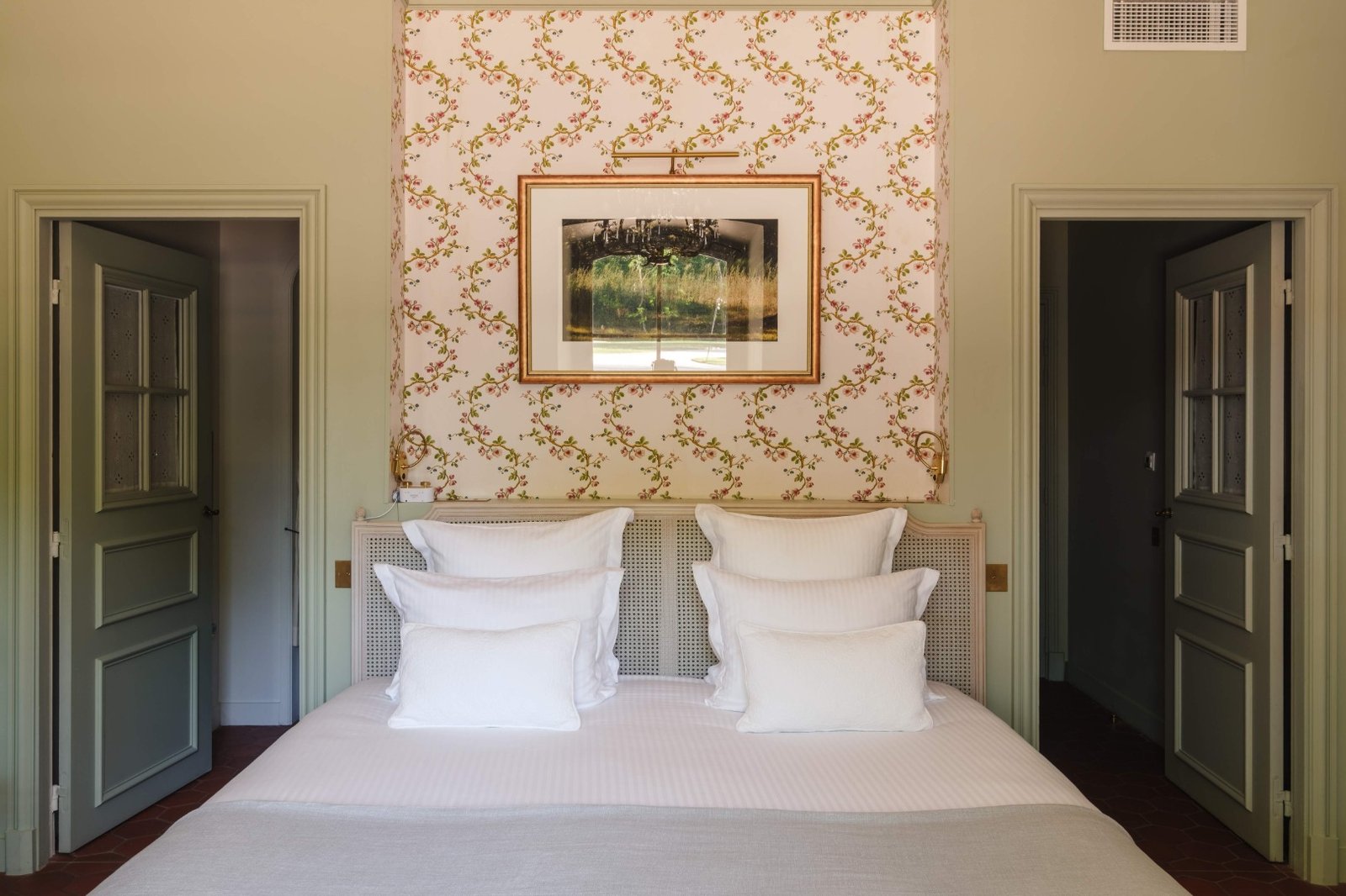 Château de Fonscolombe, rooms