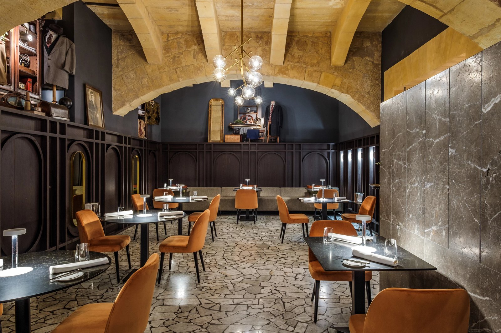 Rosselli - AX Privilege, eat & drink