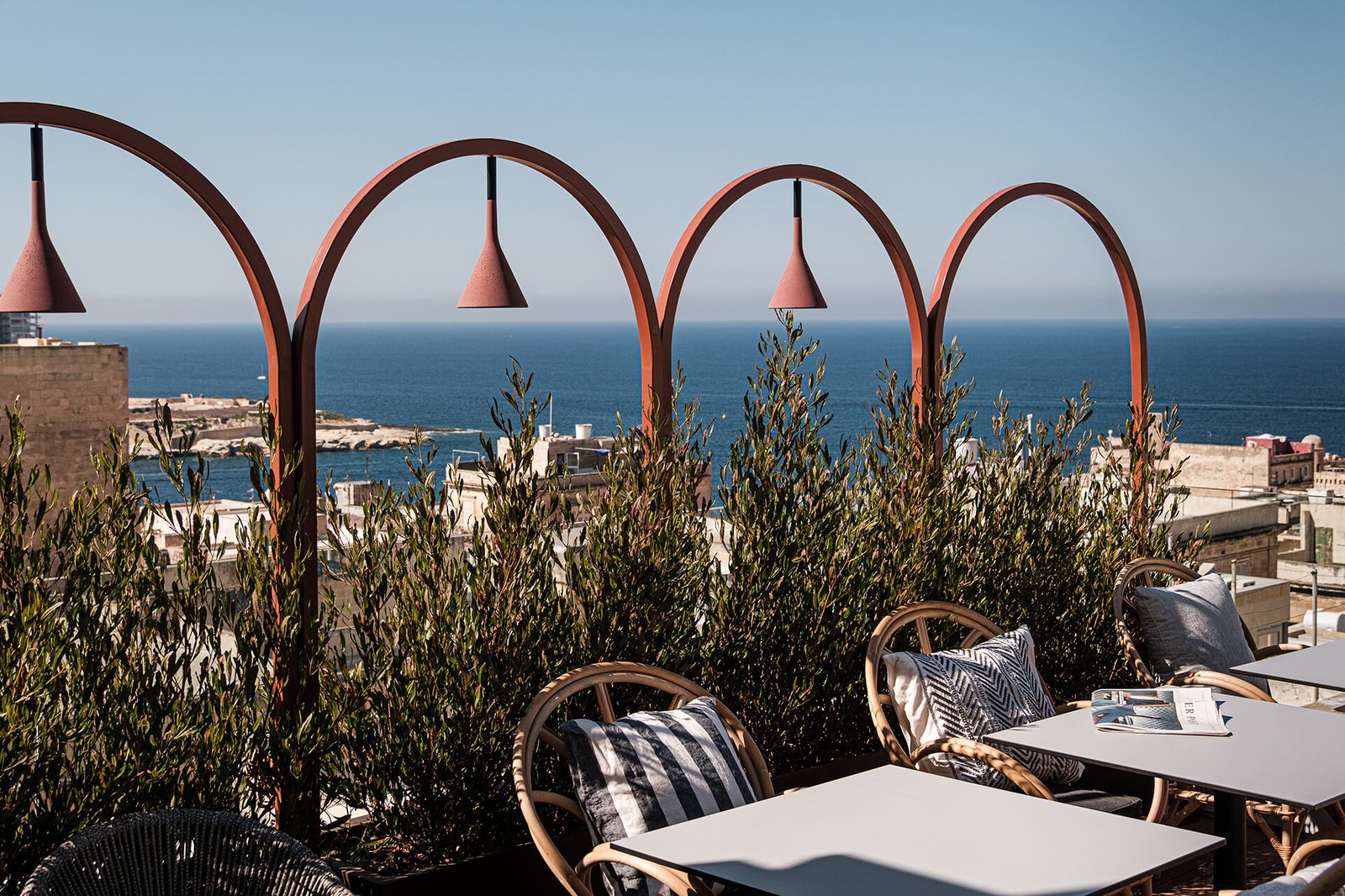Rosselli - AX Privilege, eat & drink