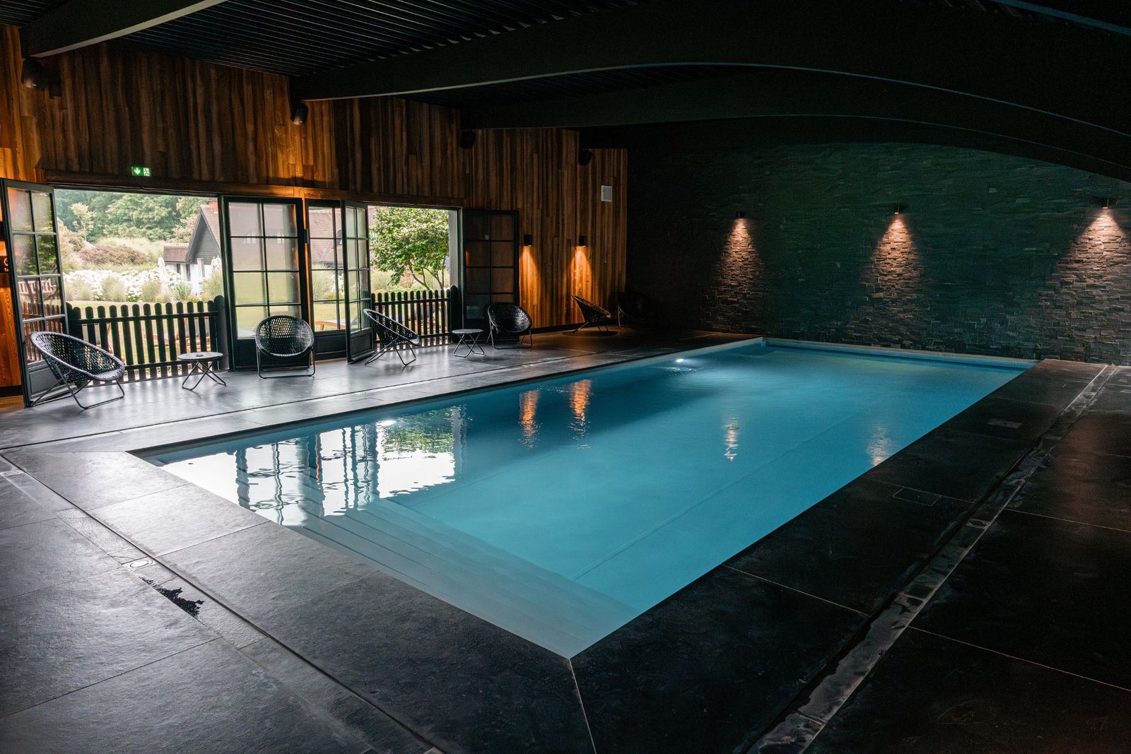 Les Pins de César, the pool