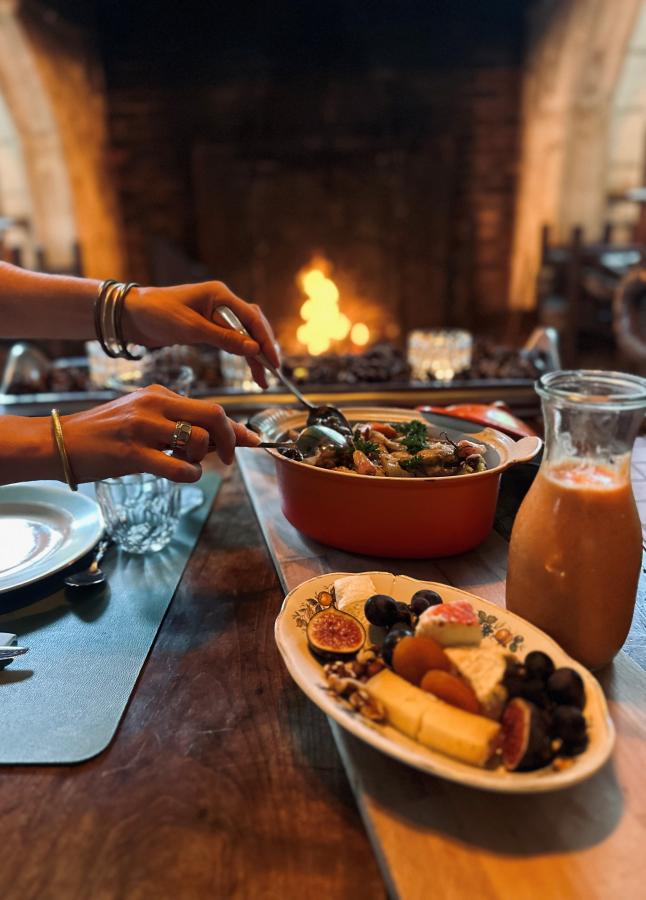 Les Pins de César, winter garden & lounges