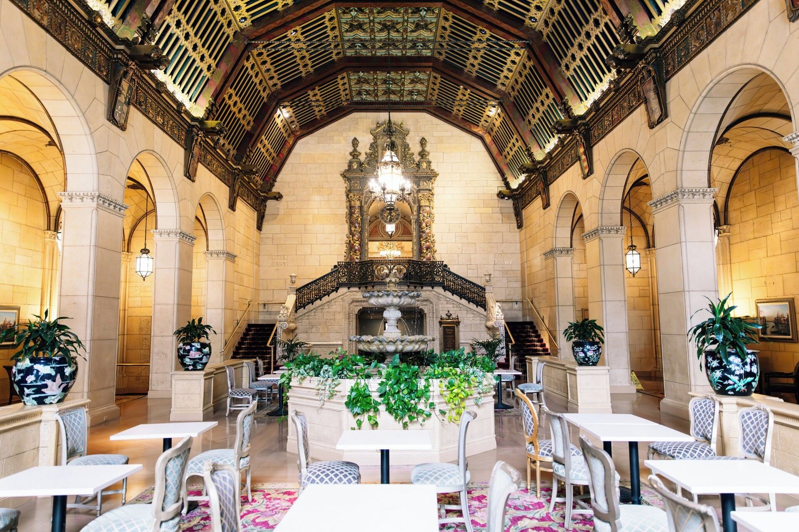 The Biltmore, rendezvous court