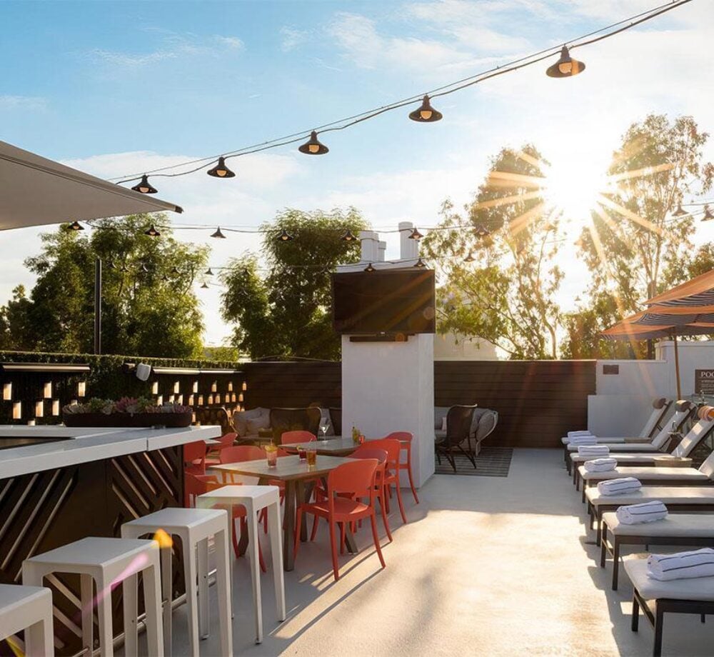 Le Parc at Melrose — eat & drink