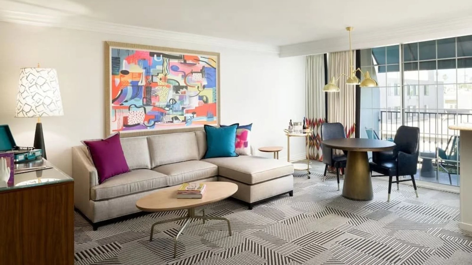 Le Parc at Melrose — rooms